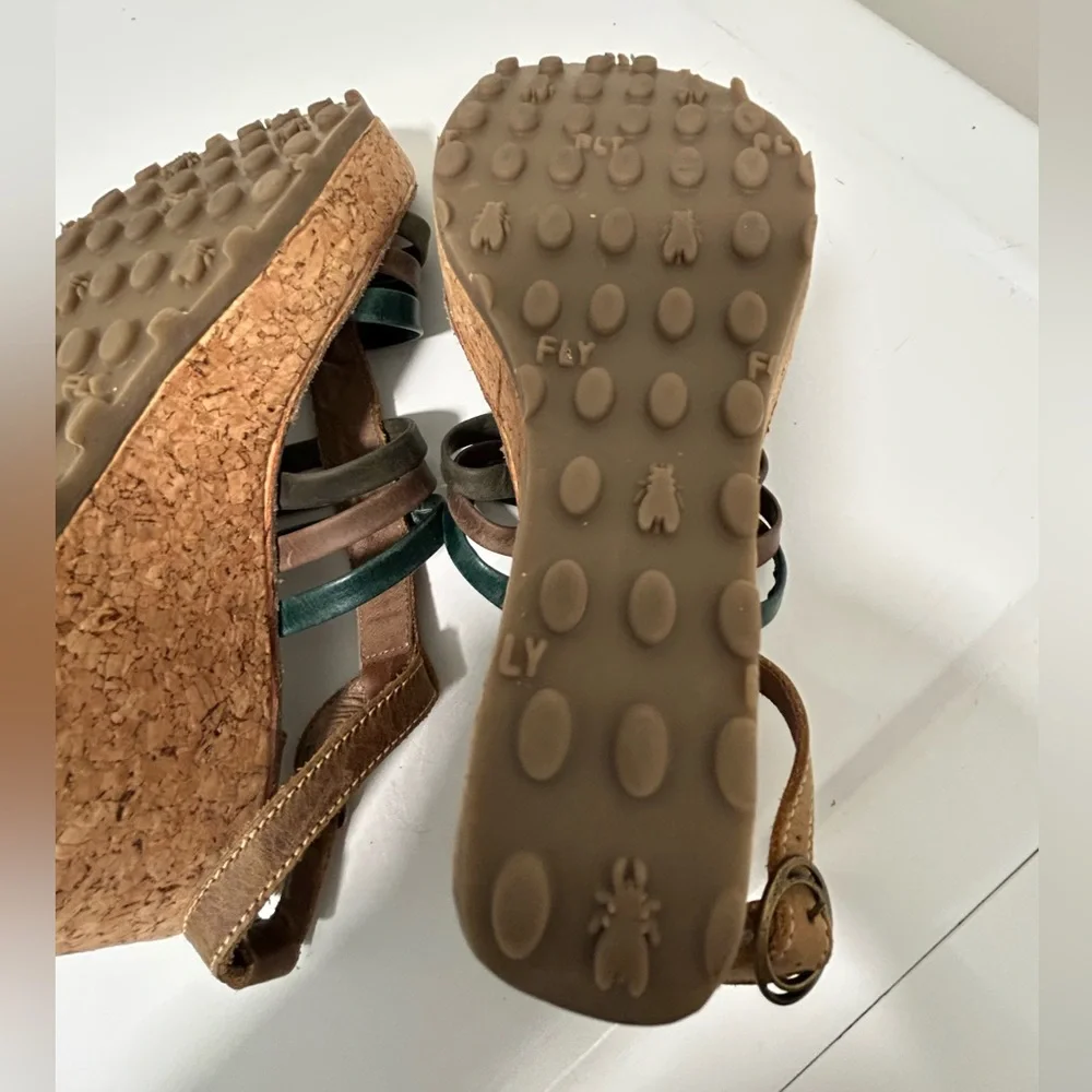 Fly Girl Wedge Sandals Brown Blue Size 8 - 8.5 US 39 EU
